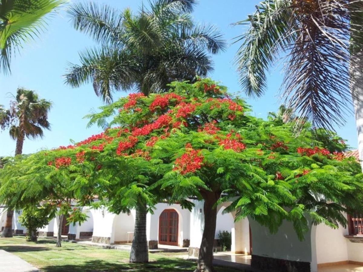 Parque Golf Bungalow San Bartolomé Exteriör bild